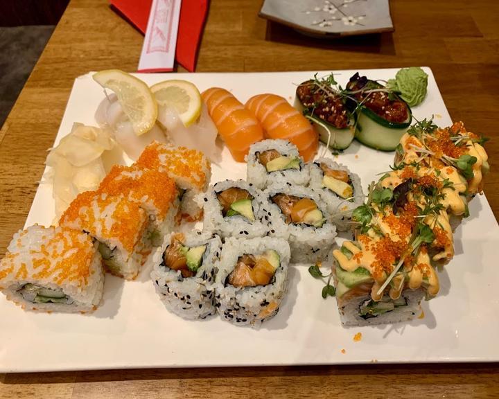 Kamon Sushi-Bar