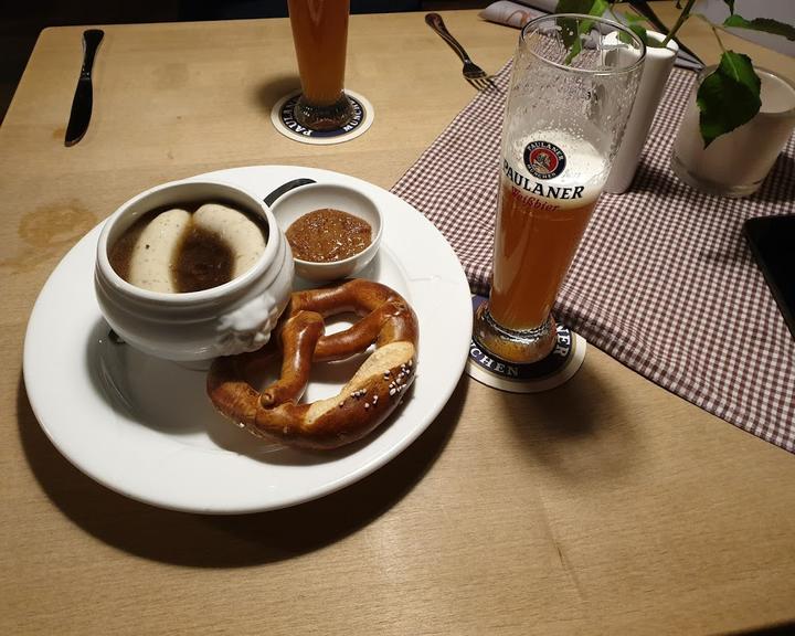 PAULANER Platzhirsch Wirtshaus am Main